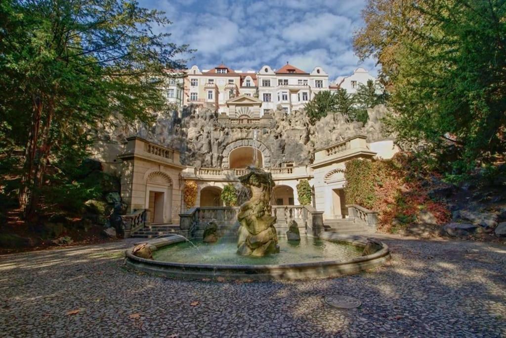 Apartamento Luxusni S Terasou A Garazi *